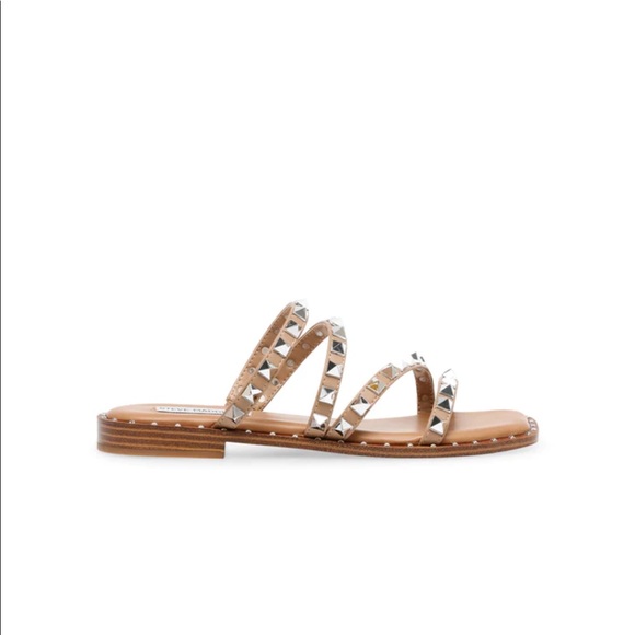 Cute Steve Madden size 5 white studded sandals! - Picture 6 of 6
